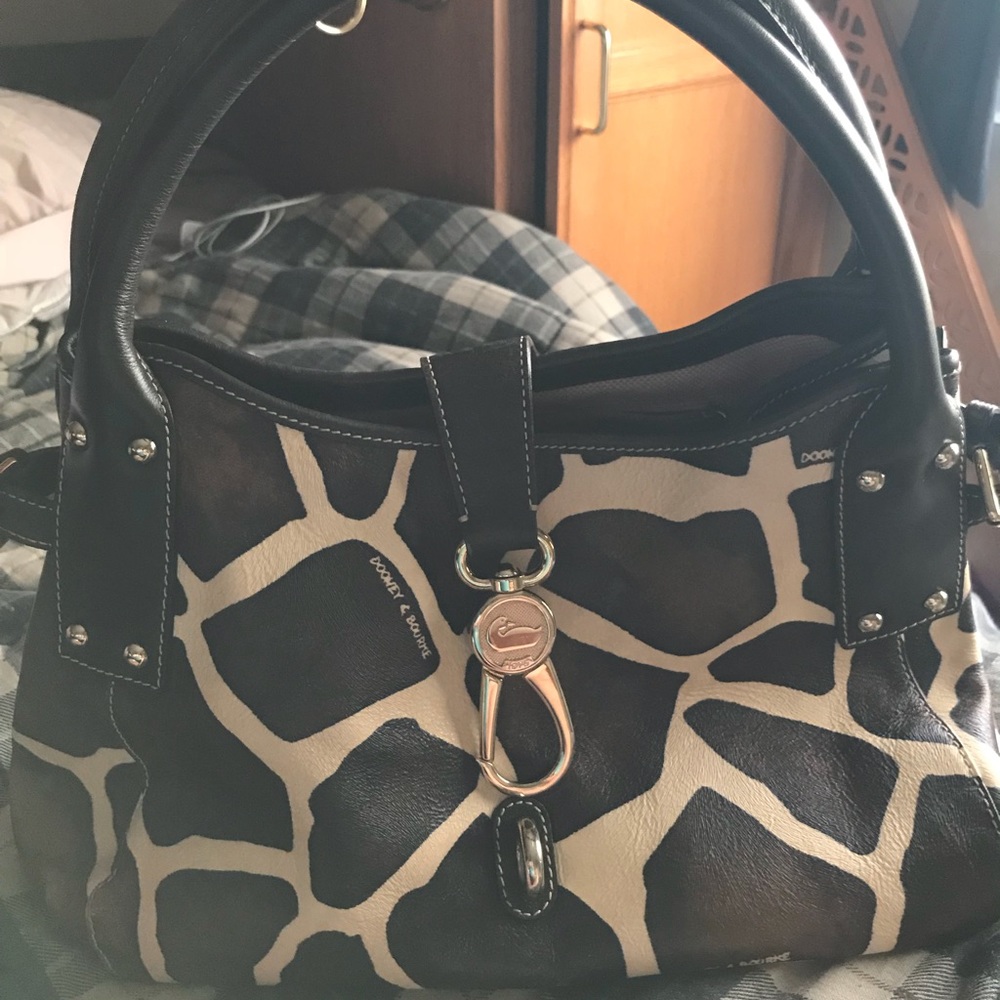 Dooney & Bourke giraffe large logo lock satchel
